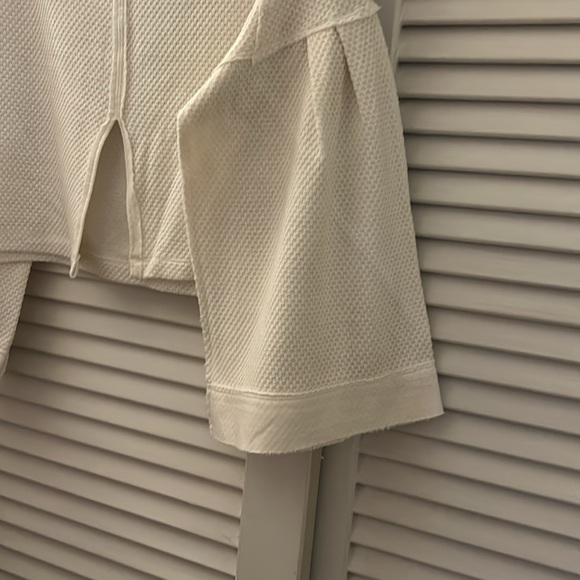 NWOT - We the Free People Top - Picture 7 of 8